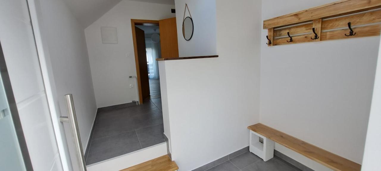 Apartma Bine Διαμέρισμα Μπλεντ Εξωτερικό φωτογραφία
